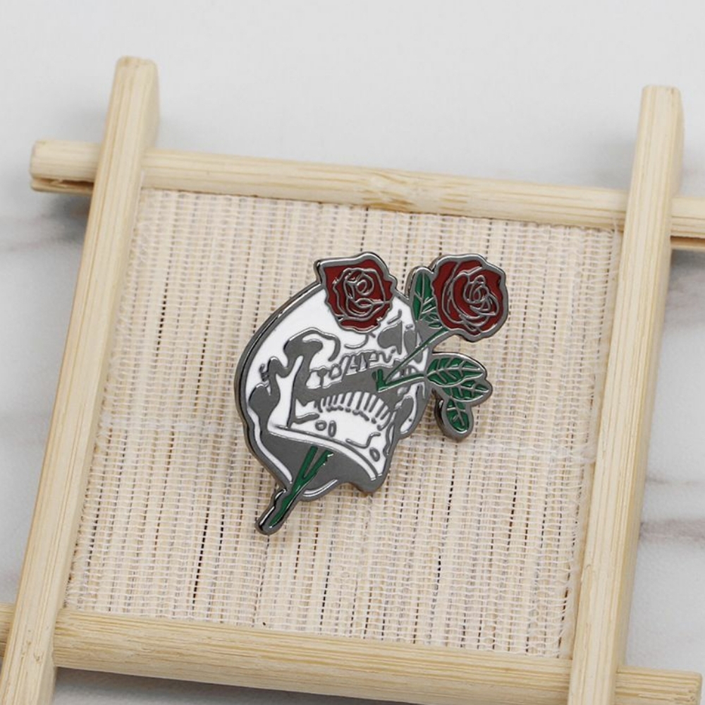 Skull & Roses Enamel Pin - Picture 3 of 5